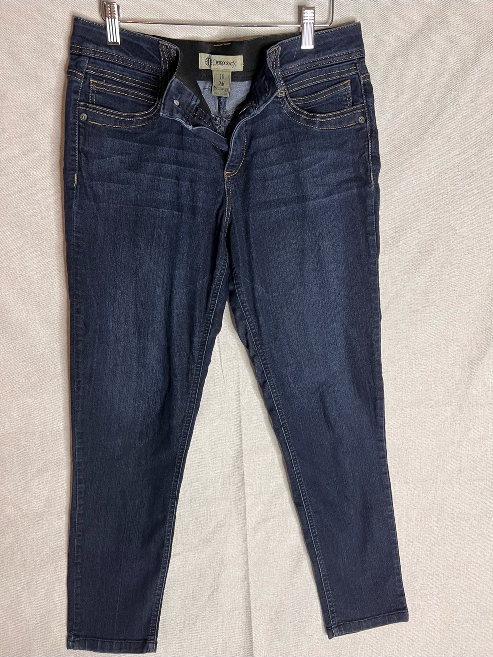 Democracy Ab Technology Size 10 Dark Wash Skinny Straight Jeans Stretch